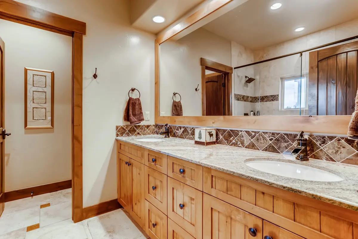 310 S 8th Street Unit 3 Frisco