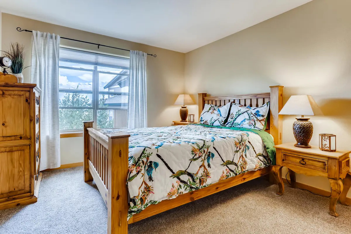 Wildernest Condo For Sale Bedroom
