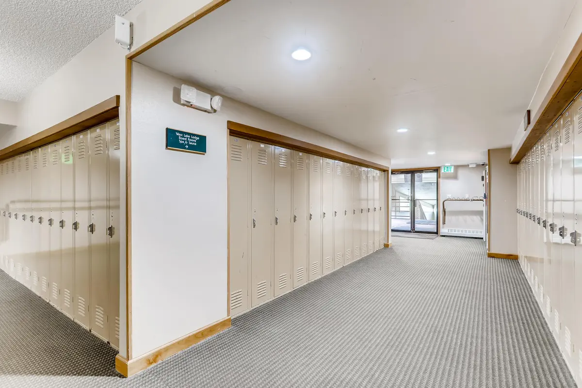 copper road condo lockers