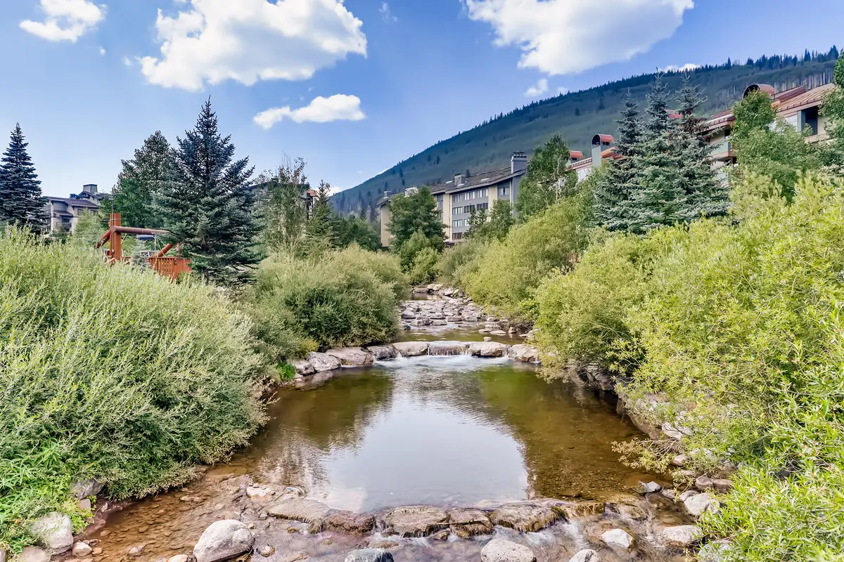 copper road condo views