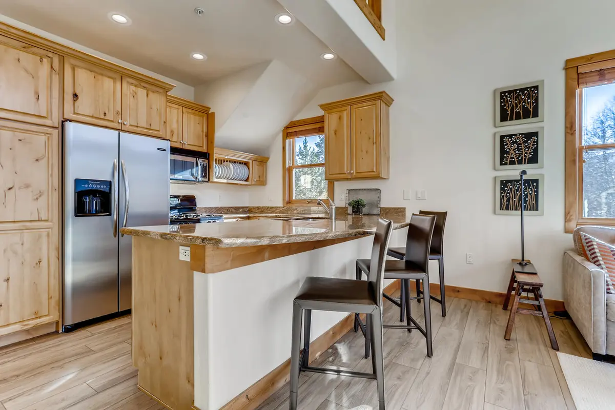 65 Antlers Gulch Road Unit 505-large-015-028-Breakfast Area