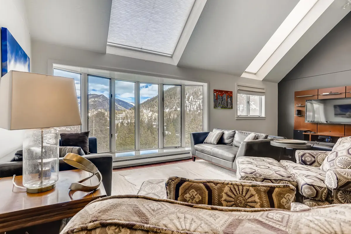 5 Bedroom Keystone Condo for Sale 1