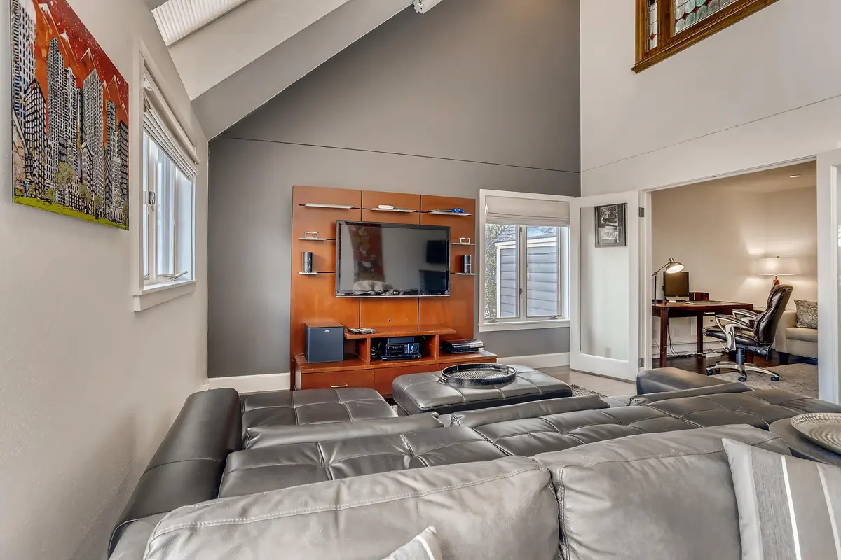 5 Bedroom Keystone Condo for Sale 10