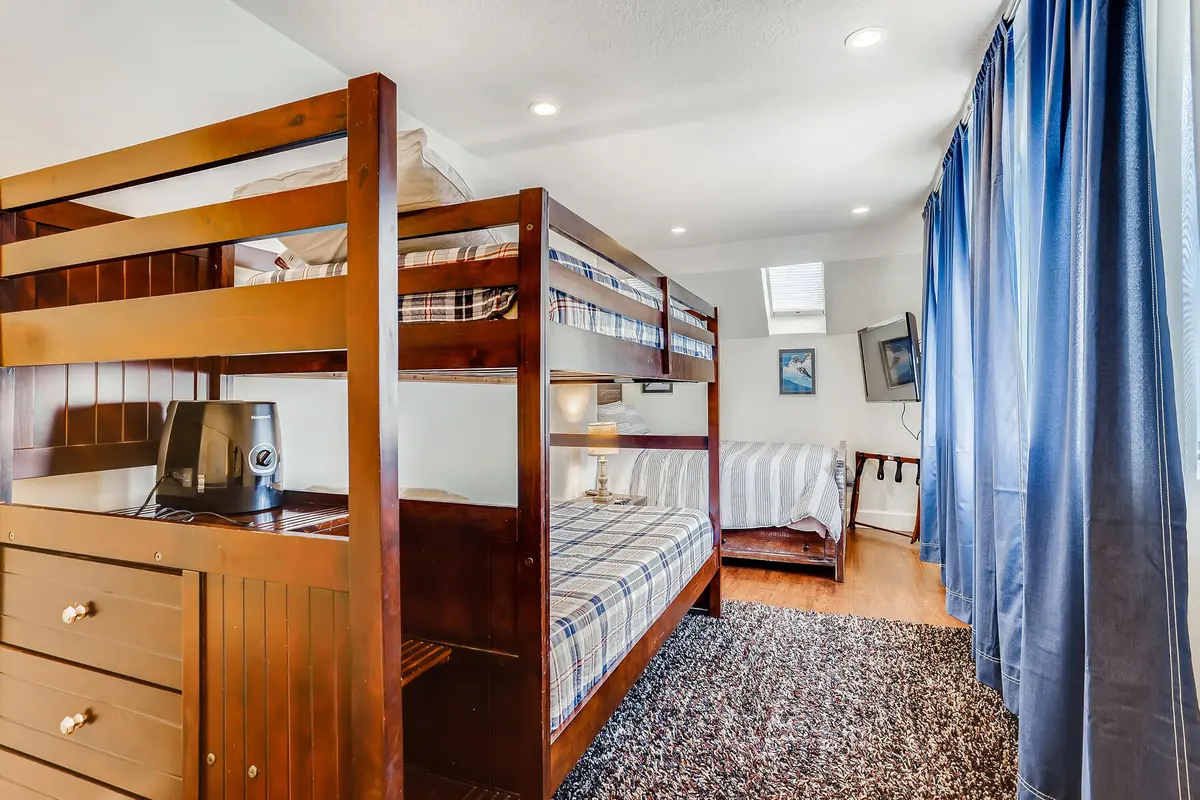 5 Bedroom Keystone Condo for Sale 12