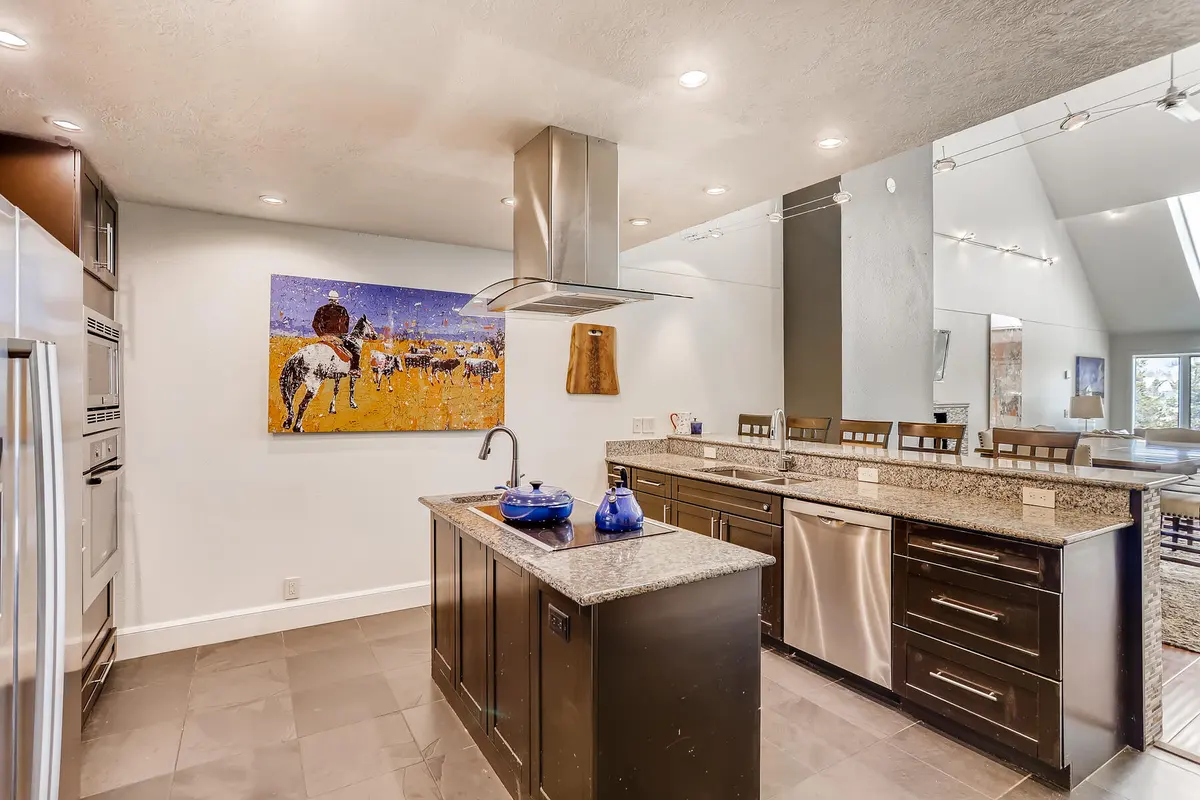5 Bedroom Keystone Condo for Sale 7