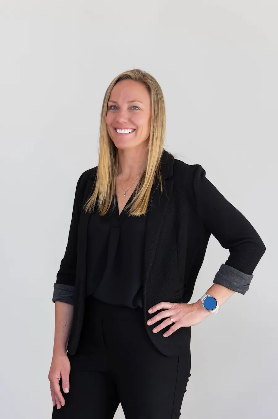 Portrait of Candice De of The Amy Nakos Group