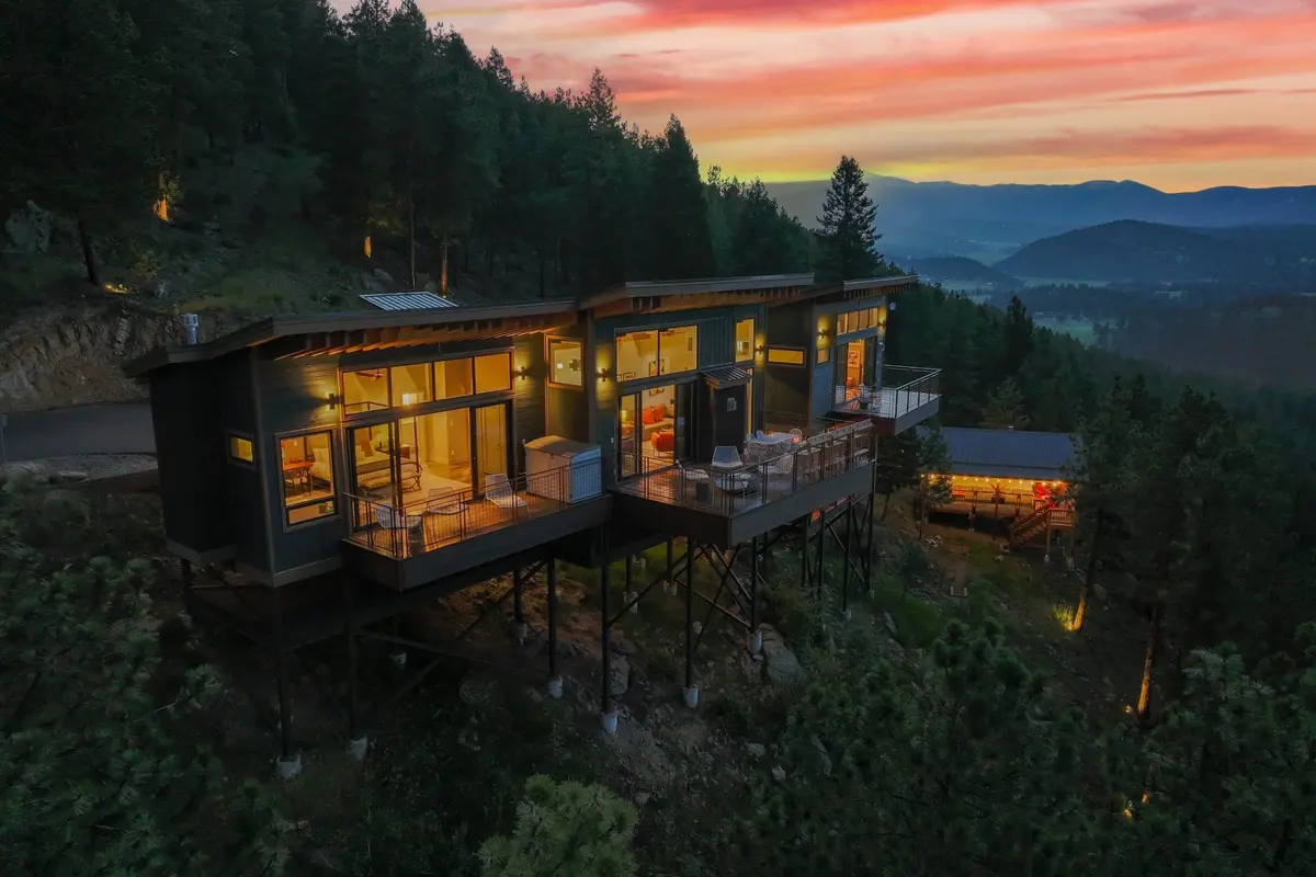 Zen Tree House Aerials 00021